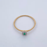 Anillo Solitario Esmeralda 0.95gr / T7 1/2 / Dos Oros Amarillo Blanco 18K &