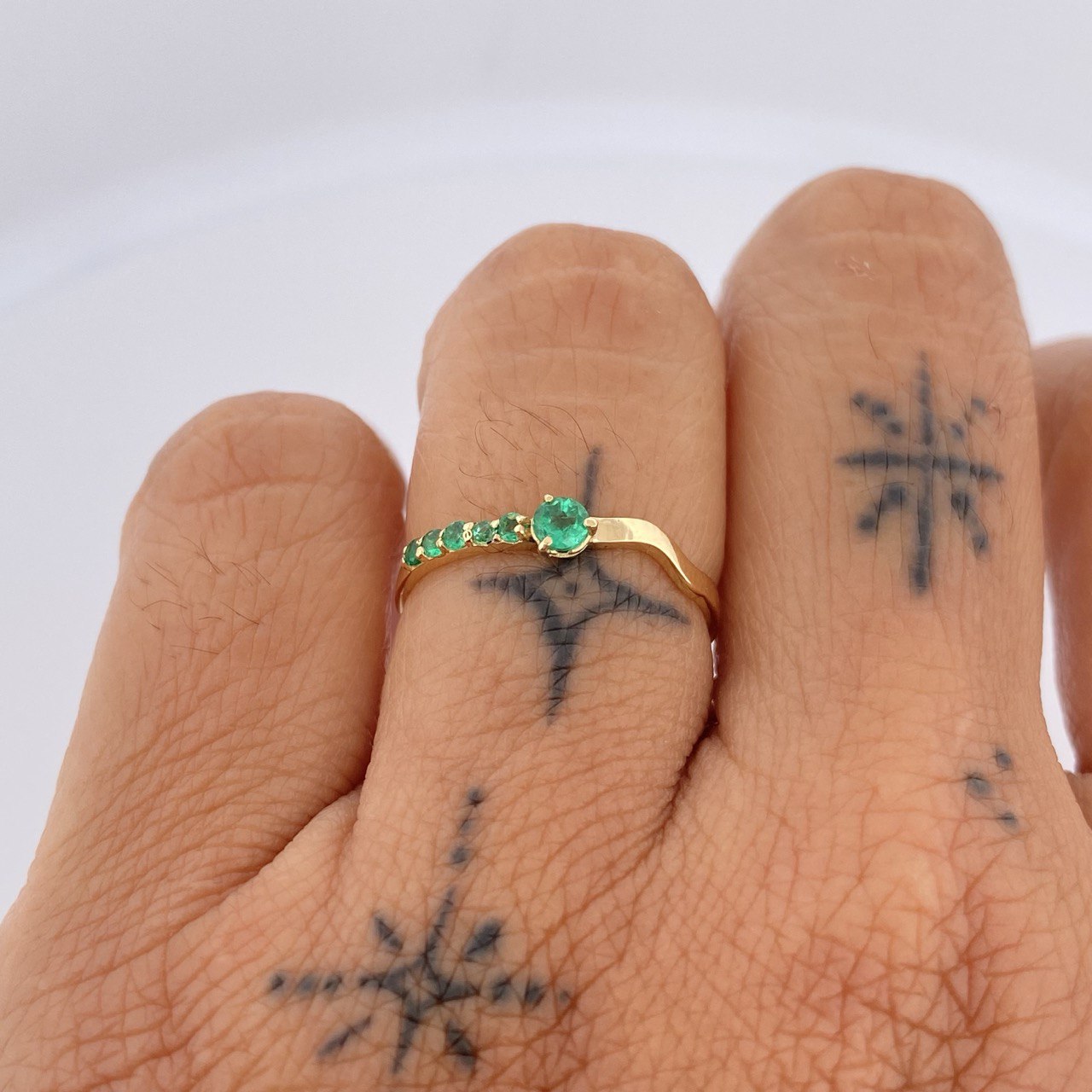 Anillo Stefy Esmeraldas 1.3gr / T6 3/4 / Oro Amarillo 18K &
