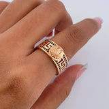Anillo Medusa Tribal 6.65gr / T7 1/2 / Circones Negros Oro Rosa 18K $