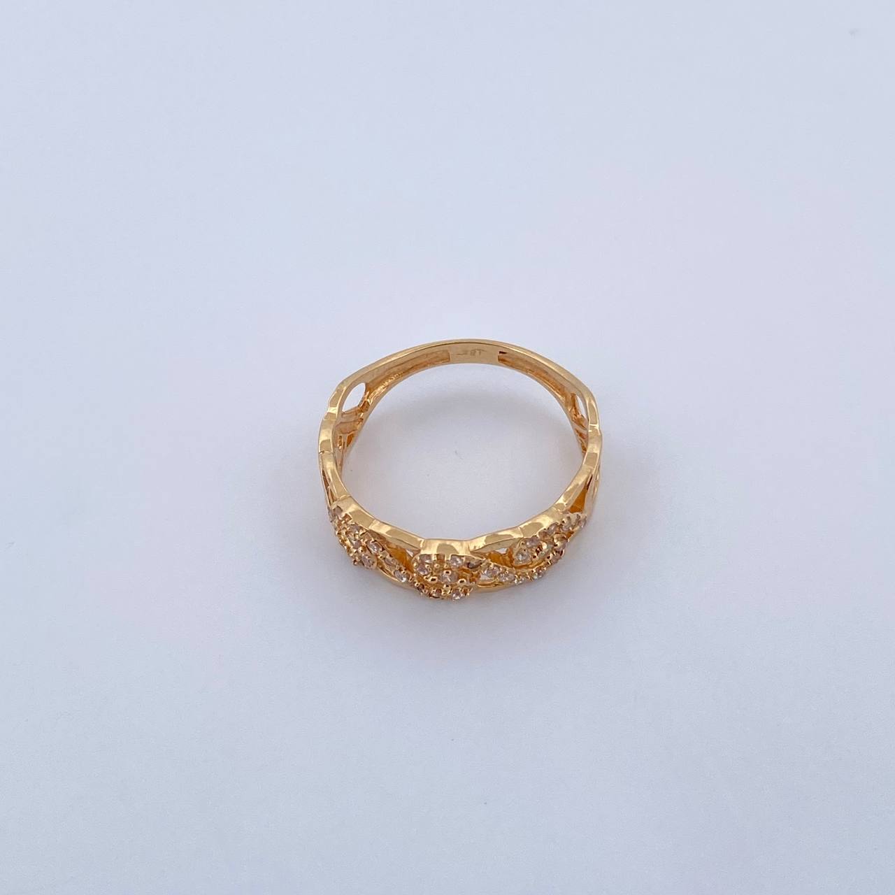 Anillo Lineas 3.25gr / T7 1/4 / Circones Blancos Oro Amarillo 18K $