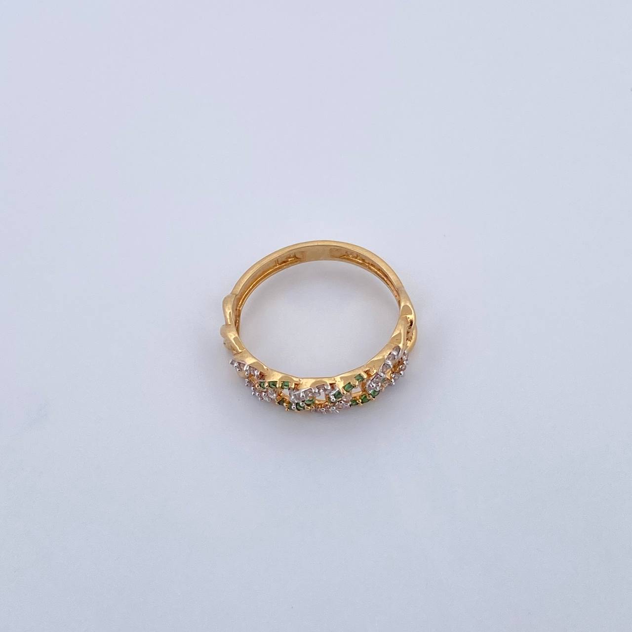 Anillo Cubano 2.3gr / T6 1/2 / Circones Verdes Blancos Dos Oros Amarillo Blanco 18K $