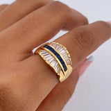 Anillo Elemento 5.55gr / T7 / Circones Azules Blancos Oro Amarillo 18K $