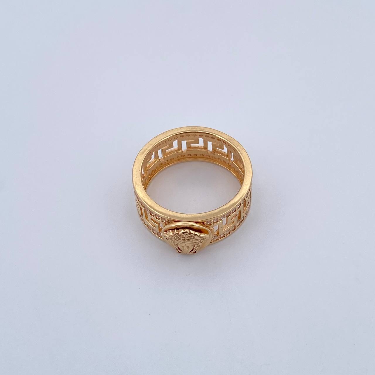 Anillo Medusa Tribal 5.95gr / T6 1/2 / Circones Blancos Oro Amarillo 18K $