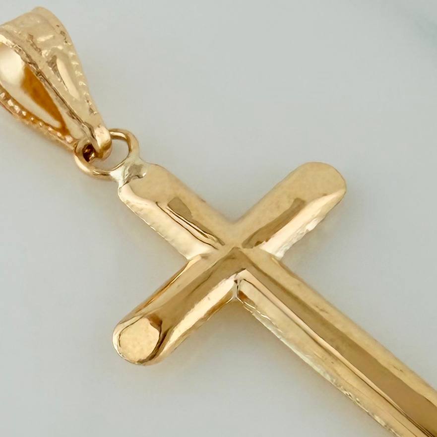 Dije Cruz Puntas Planas 0.6 g / 2.9 cm Oro Amarillo 18K