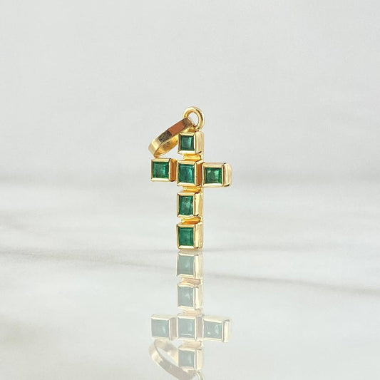 Dije Cruz Latina Cuadricular Esmeraldas 30 Pts 0.9 g / 2 cm Oro Amarillo 18K