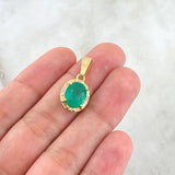 Dije Ovalo 2.8gr / 2.4cm / Diamantes 6pts Esmeralda 3.1 Qts Oro Amarillo 18K (Joya) ©