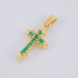 Dije Cruz Tronco Esmeralda 70Pts 1.3 g / 2.6 cm Oro Amarillo 18K