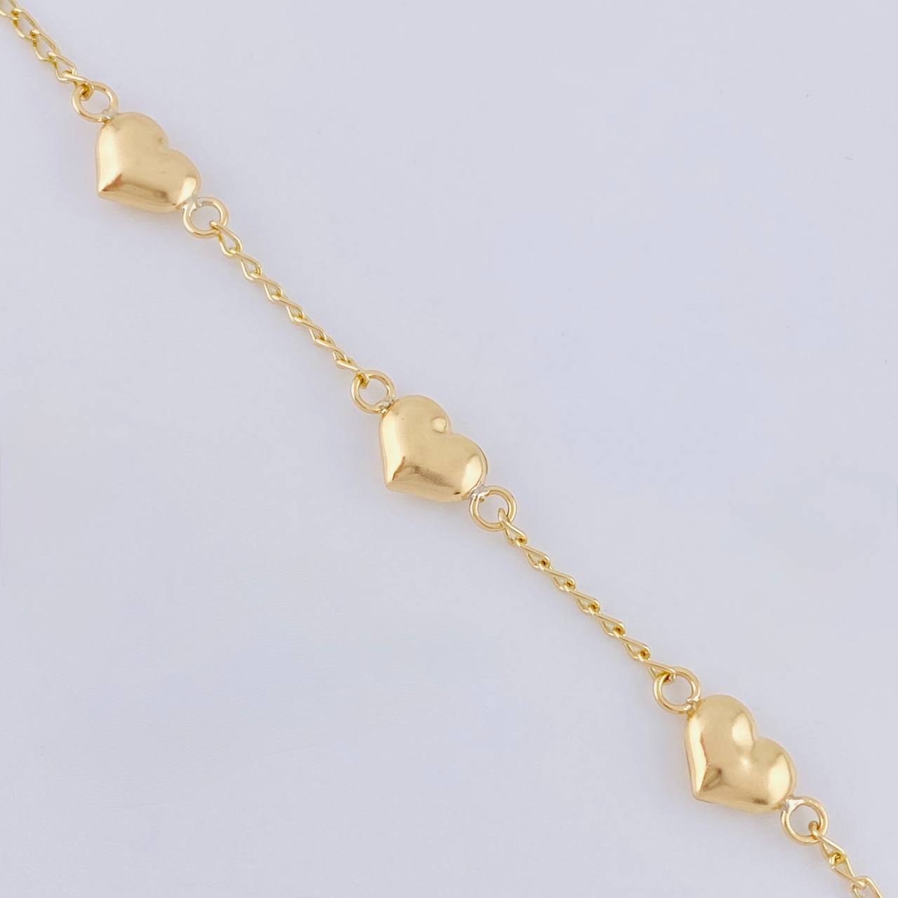 Pulso Espiga Trio De Corazones 2.05 g / 19 cm / 1.6 mm Oro Amarillo 18K