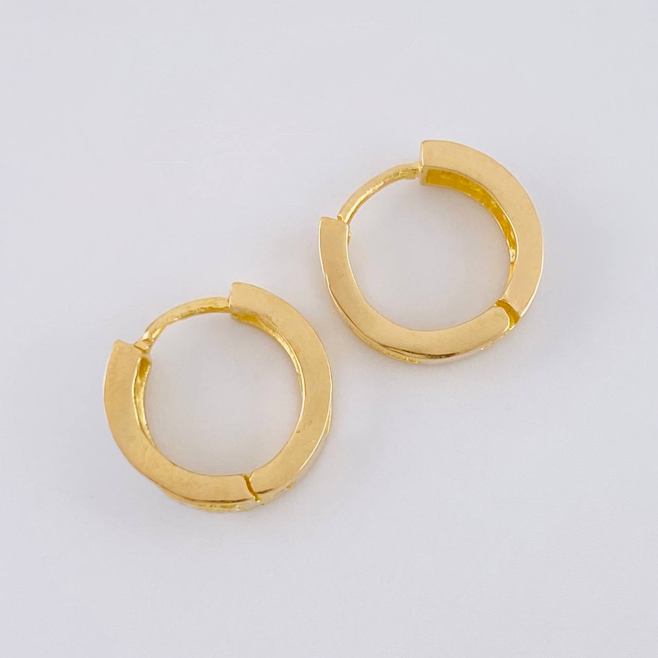 Candongas Doble Carril Tupido 2.45g / 1cm Oro Amarillo 18K