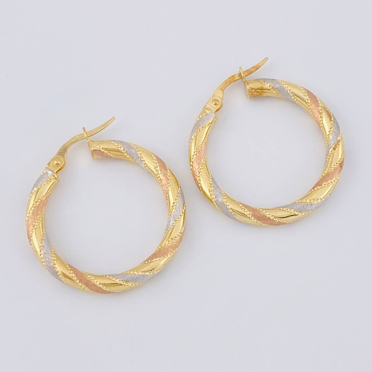 Candongas Lula 2.5 g / 2.7 cm Tres Oros 18K