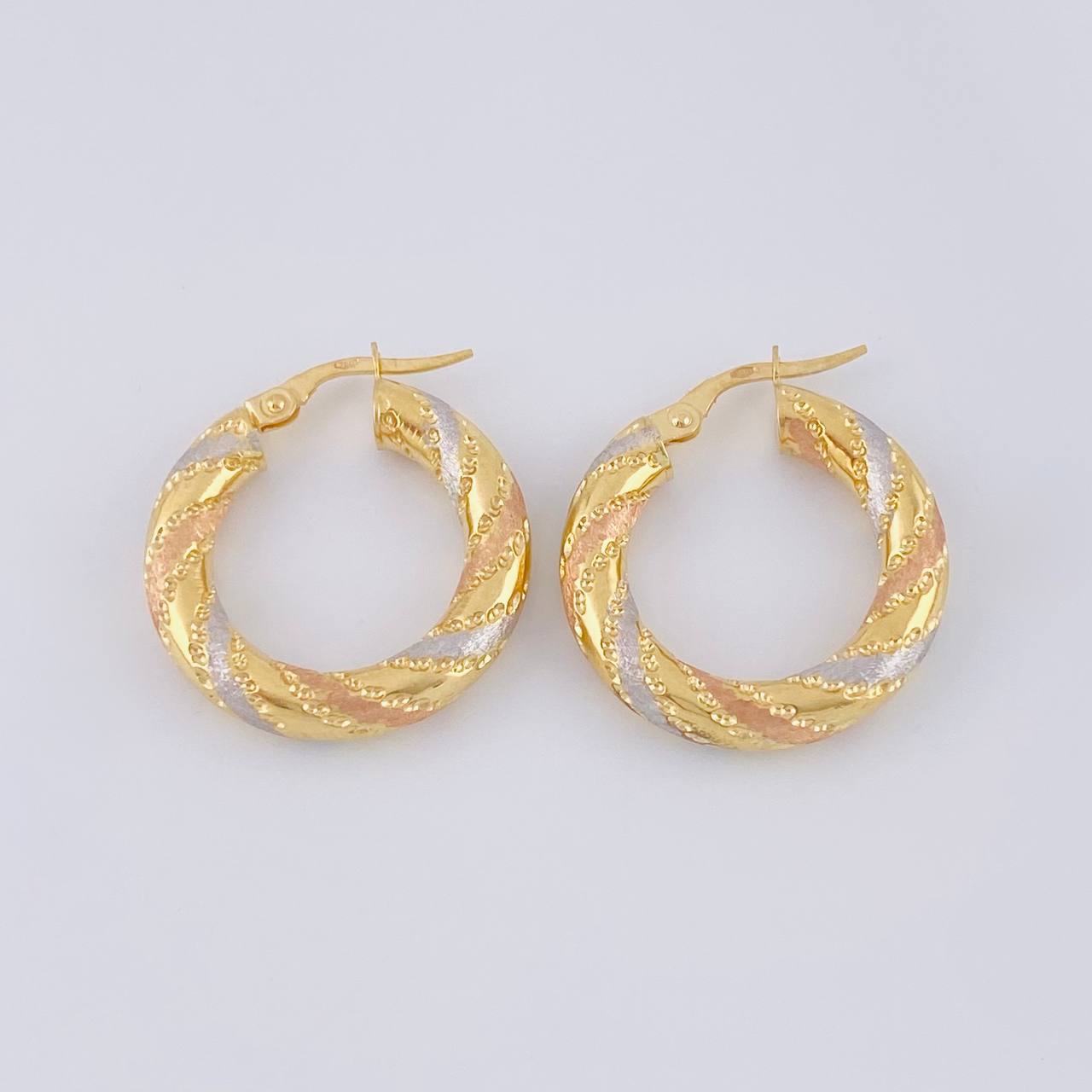 Candongas Marie 2.7 g / 2.4 cm Tres Oros 18K
