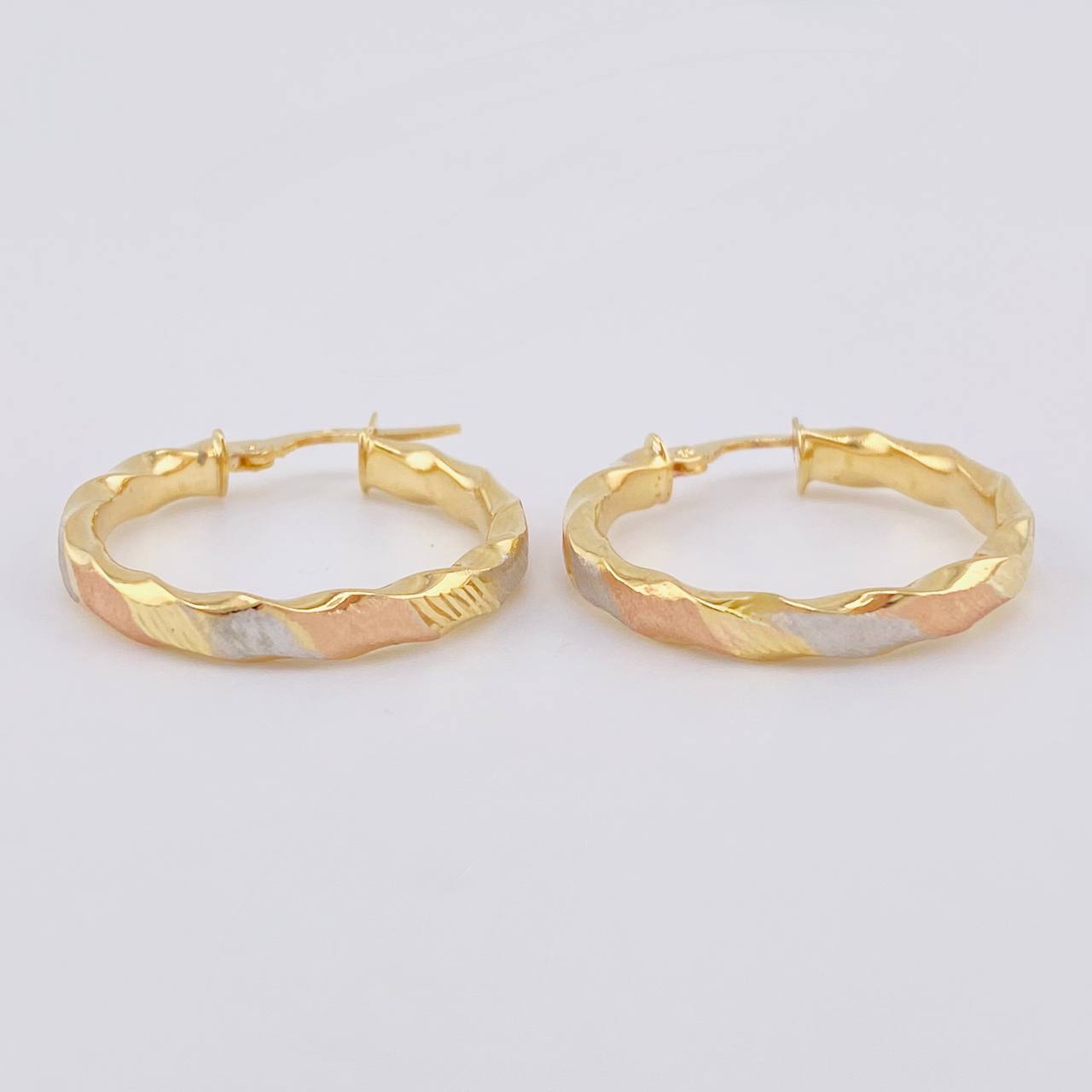 Candongas Ale 2.35 g / 2.5 cm Tres Oros 18K