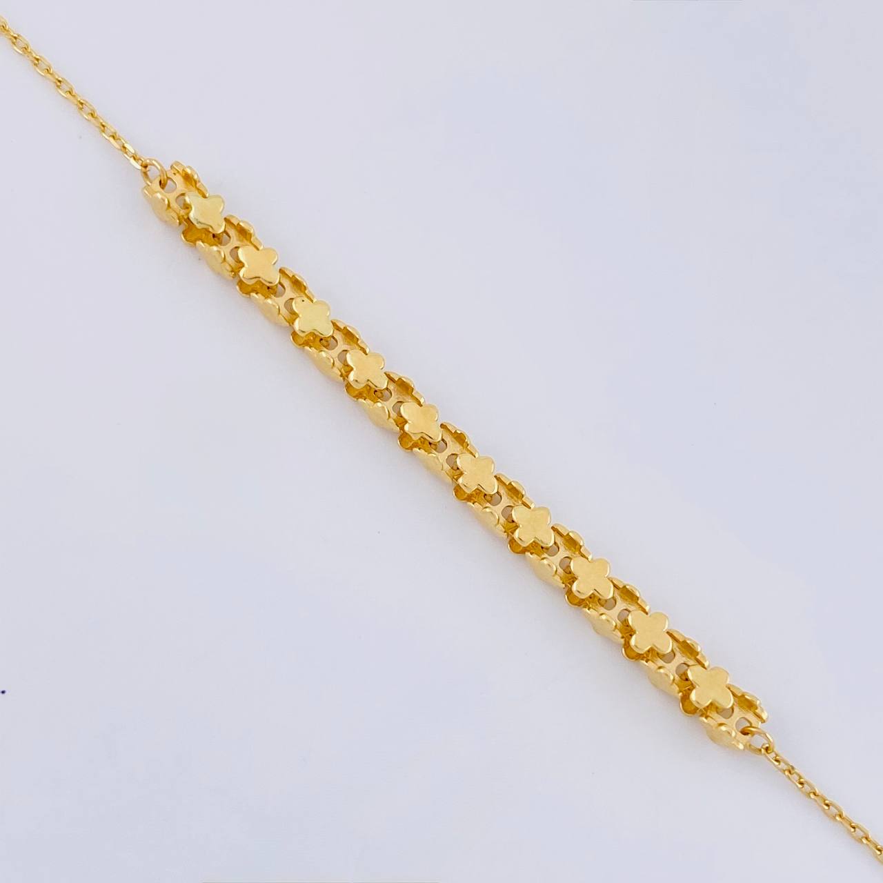 Pulso Aro Seguido Estrellado 2.6 g / 18 cm / 0.7 mm Oro Amarillo 18K