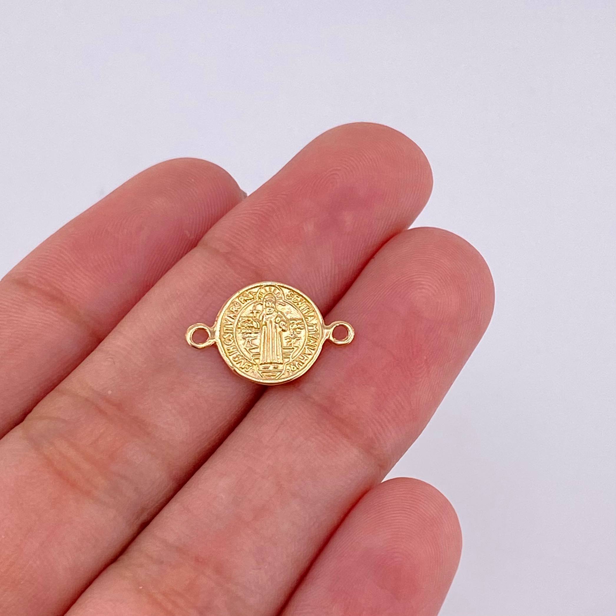 Herraje San Benito 0.8 g / 1.6 cm Oro Amarillo 18K