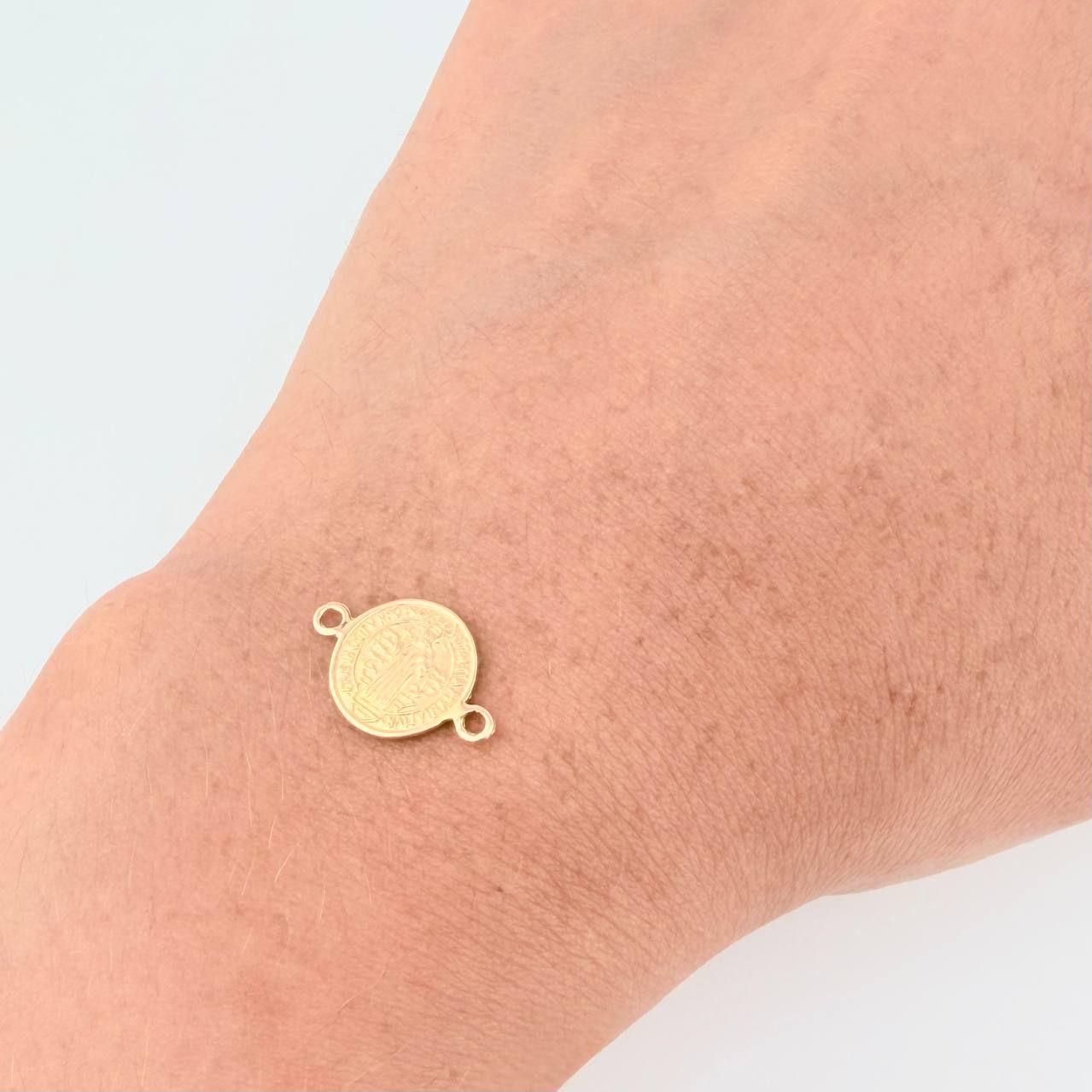 Herraje San Benito 1.8 g / 1.6 cm Oro Amarillo 18K