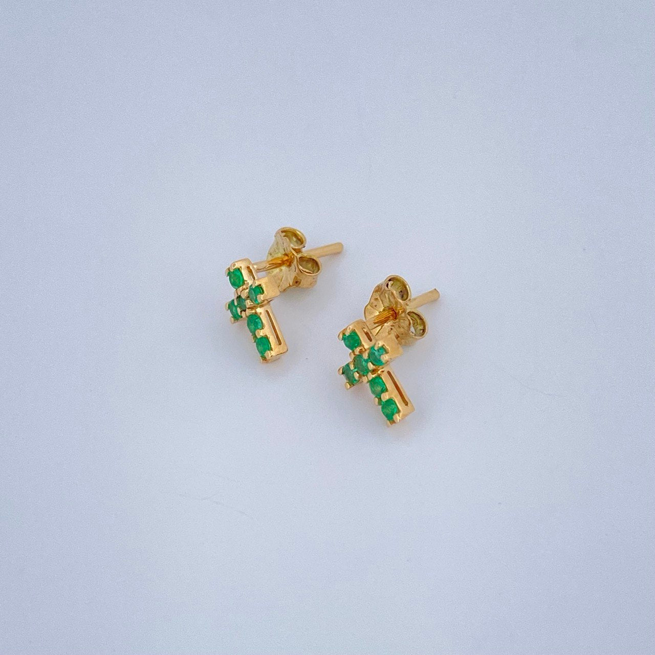 Topos Cruz Esmeralda  1.15gr / Oro Amarillo 18K &