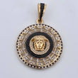 Dije Medalla Medusa 14.15gr / 5.3cm / Circones Blancos Negros Tres Oros 18K $
