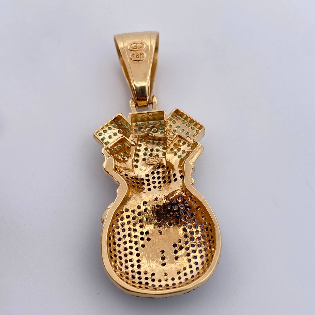 Dije Bolsa De Dinero 13.45gr / 5.4cm / Circones Verdes Azules Dos Oros Negro Amarillo 18K $