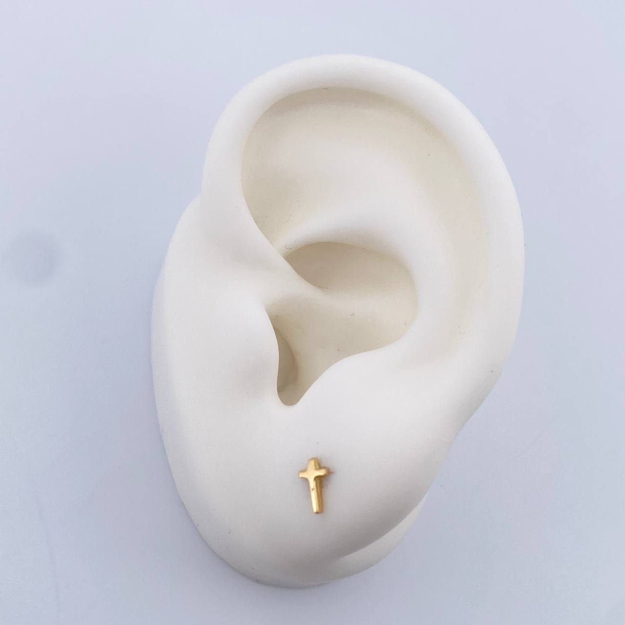 Topos Cruz  0.6gr / Oro 18K &