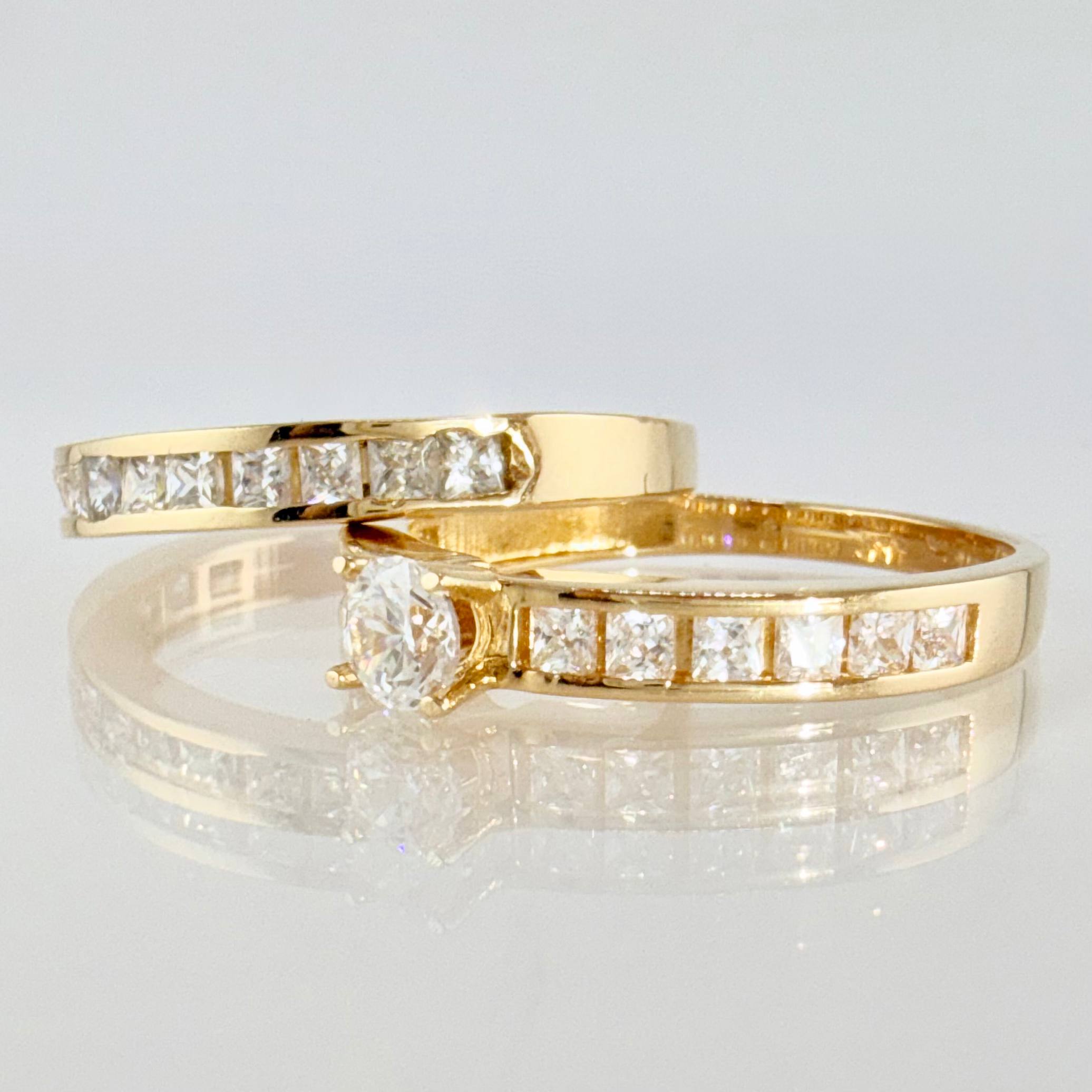 Anillo Solitario Media Alianza 4.8gr / T8 / Oro Amarillo 18K