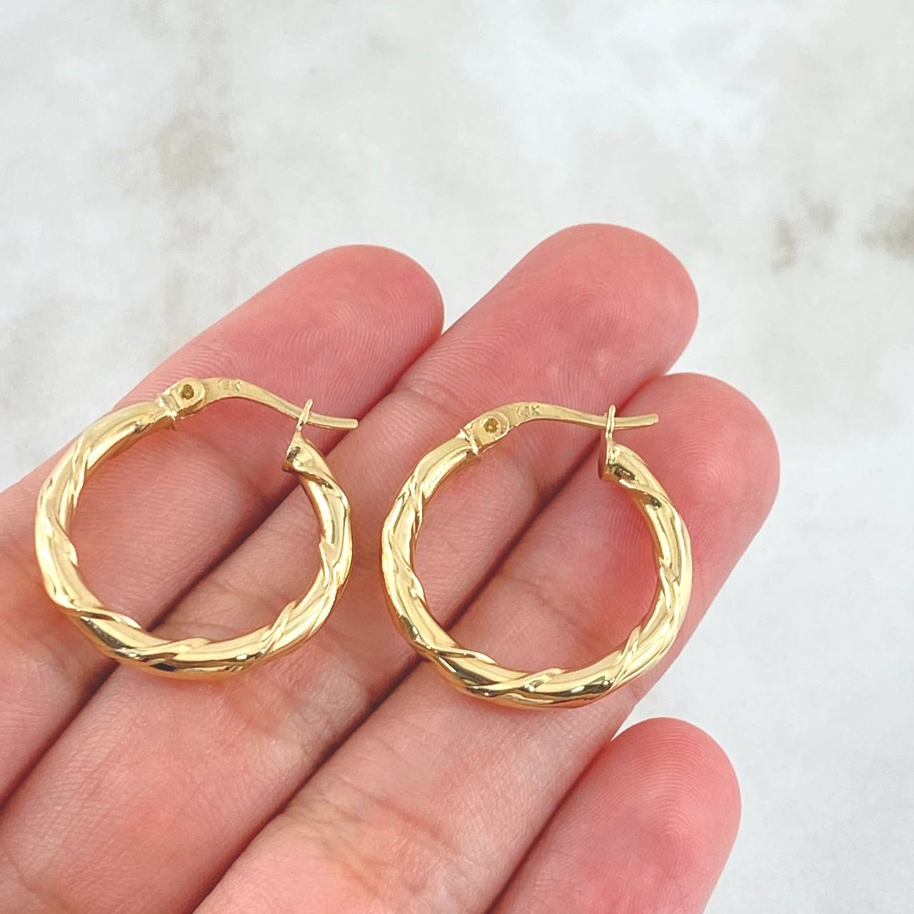 Candongas Gema 2.3gr / 2.5cm / Oro Amarillo 18K