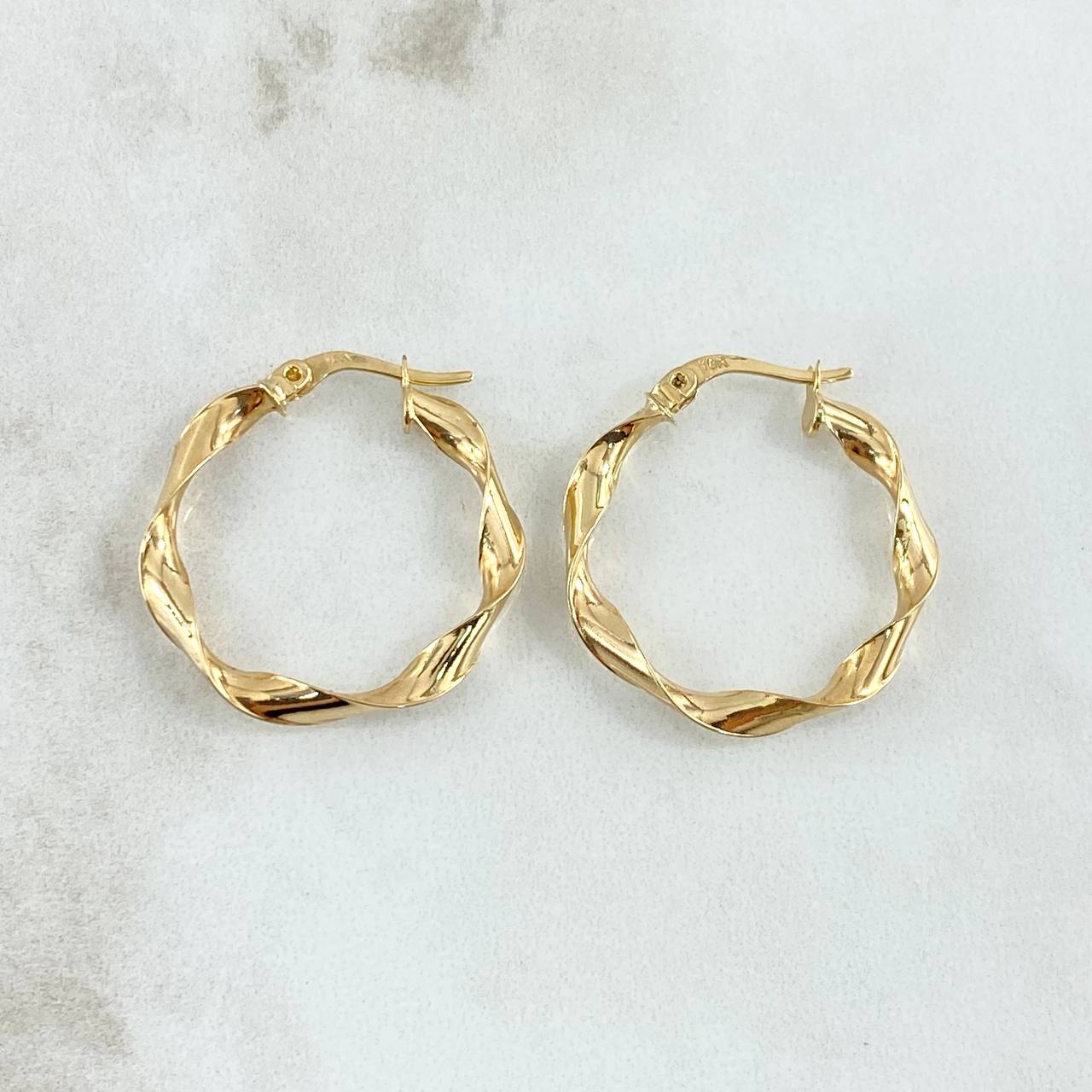 Candongas Bella 2.15gr / 2.8cm / Oro Amarillo 18K