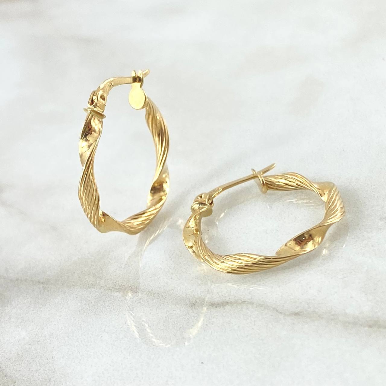 Candongas Nico 1.7gr / 2.3cm / Oro Amarillo 18K