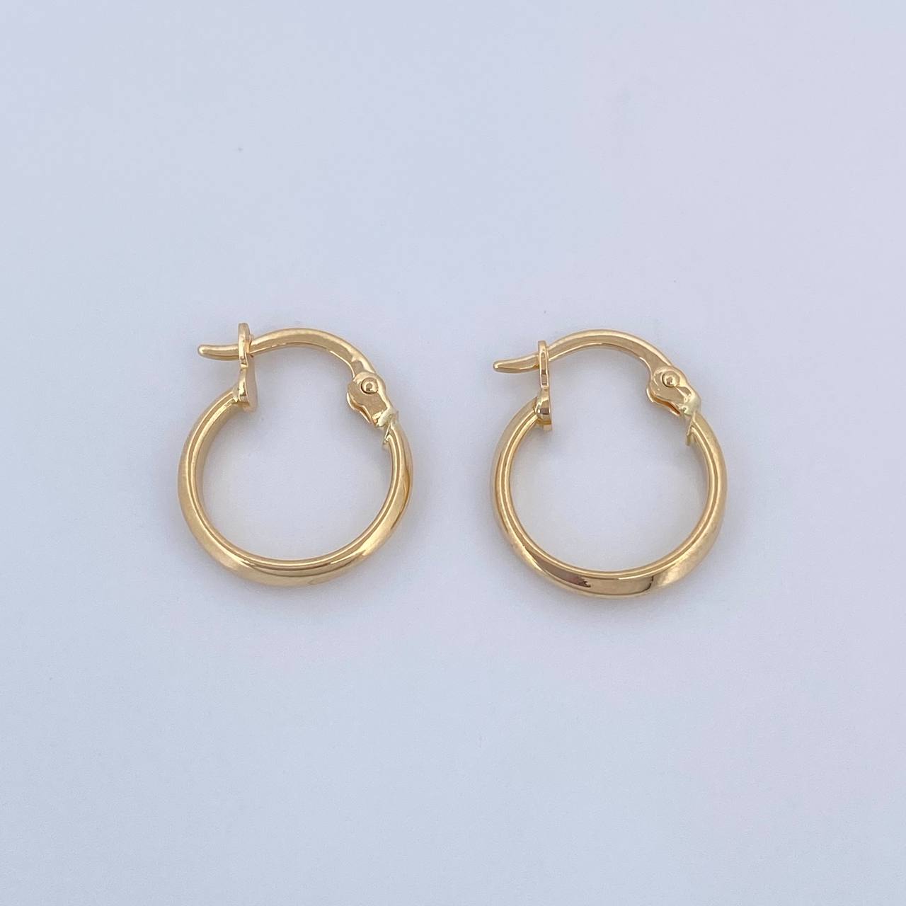 Candongas Vick 0.9gr / 1.6cm / Oro 18K &