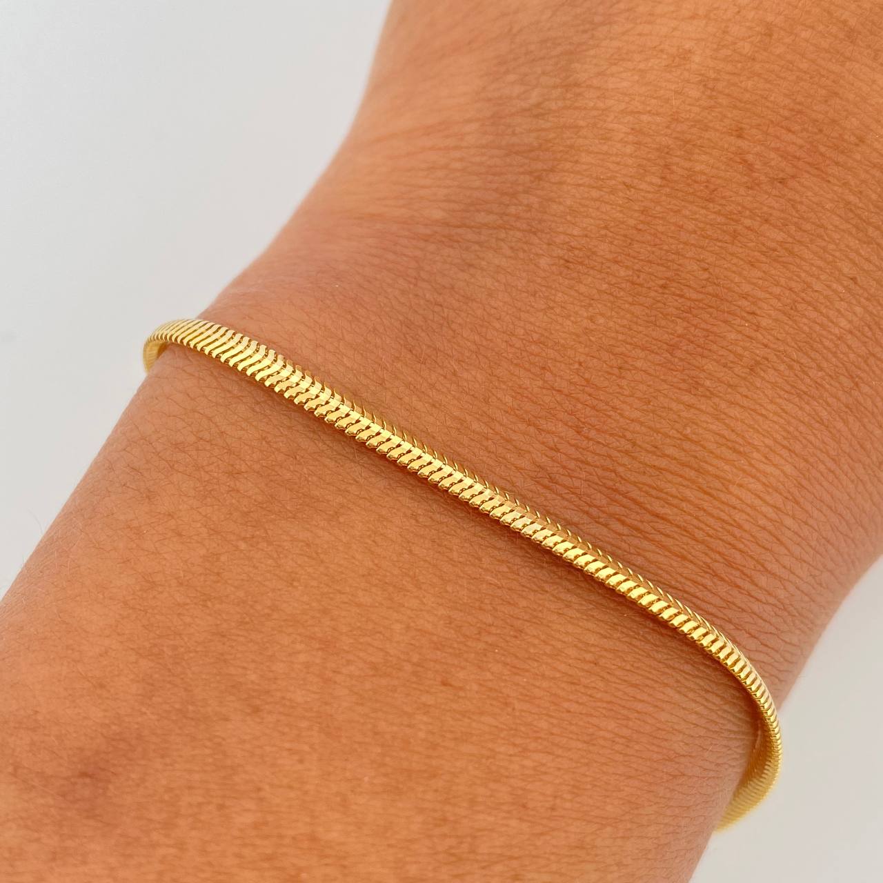 Pulso Serpiente 2.65gr / 18.4cm / +3 Oro 18K &