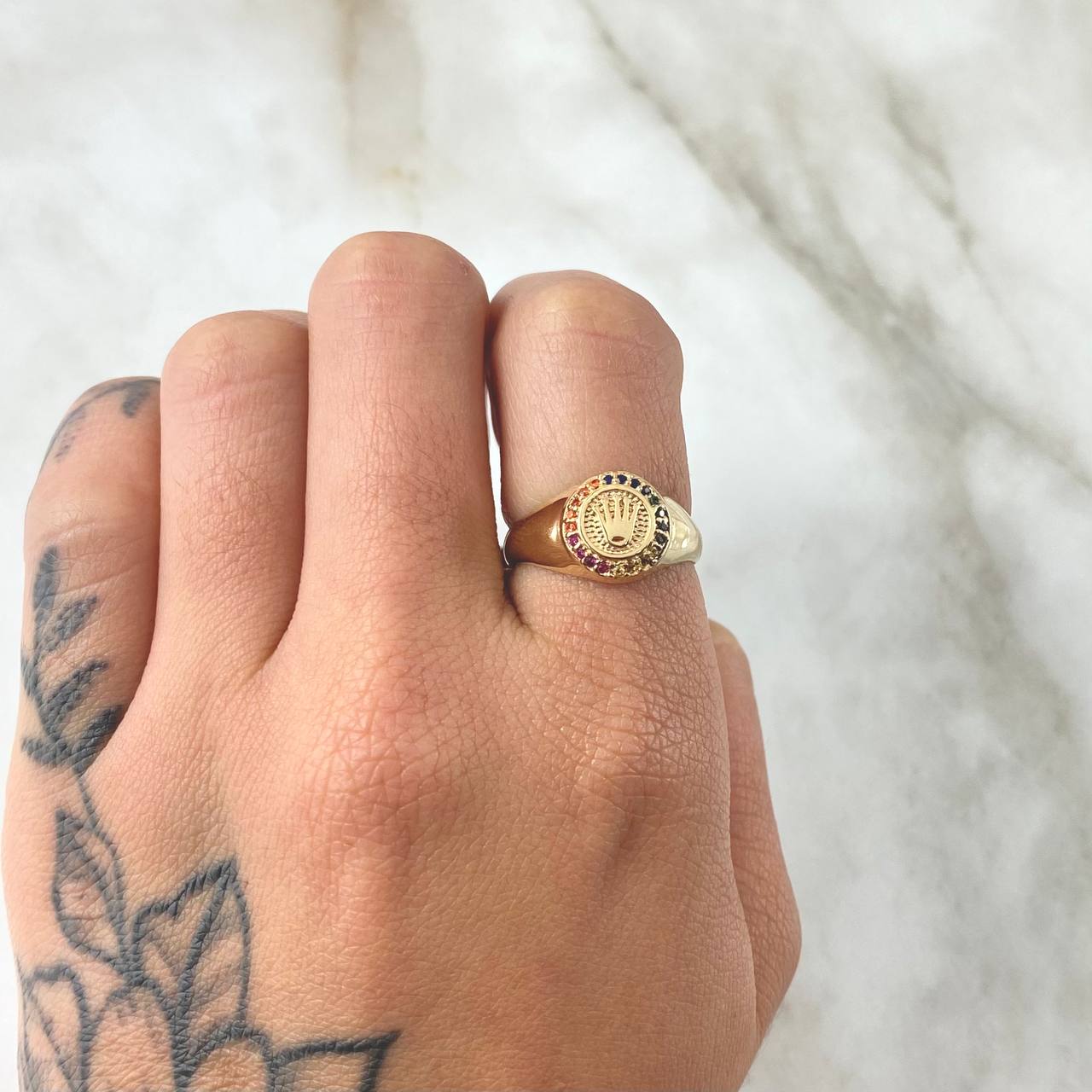 Anillo Sello Corona 2.4gr / T5 3/4 / Oro 18K