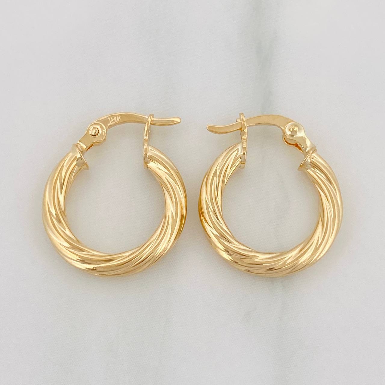 Candongas Mary 1.65 g / 1.7 cm Oro Amarillo 18K