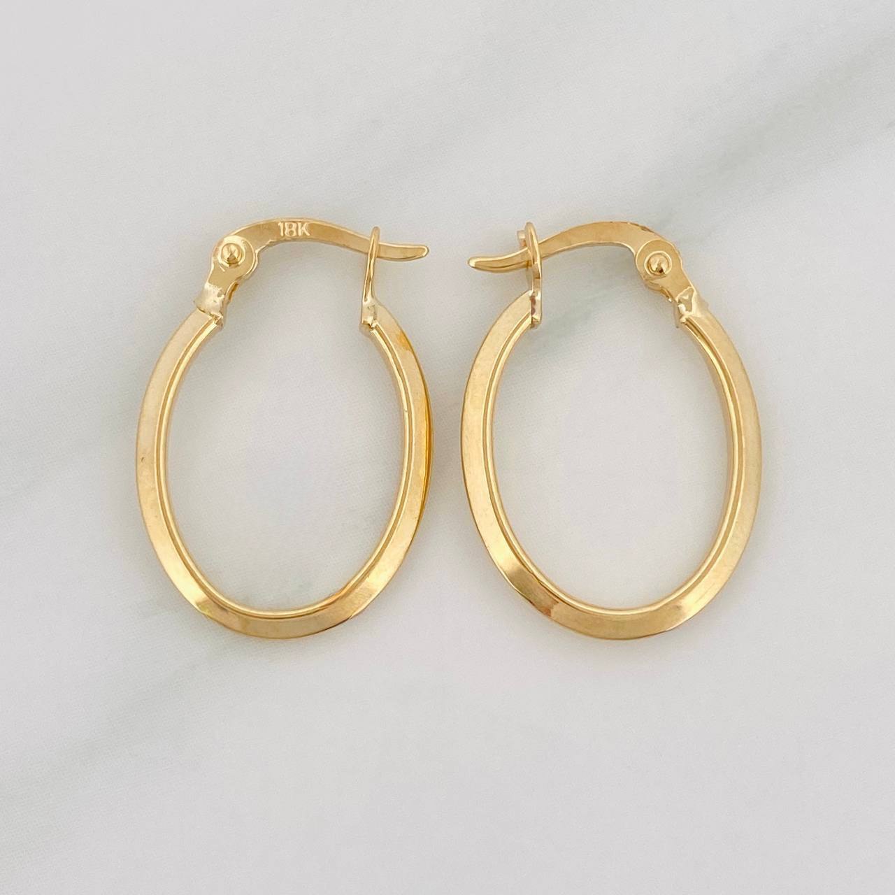 Candongas Clau Ovaladas 0.95 g / 2 cm Oro Amarillo 18K