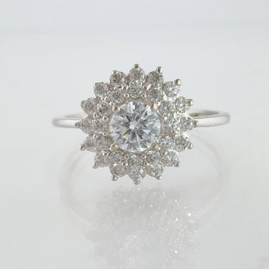 Anillo Flor Tupida 2.3gr / T5 3/4 / Oro Blanco 18K *