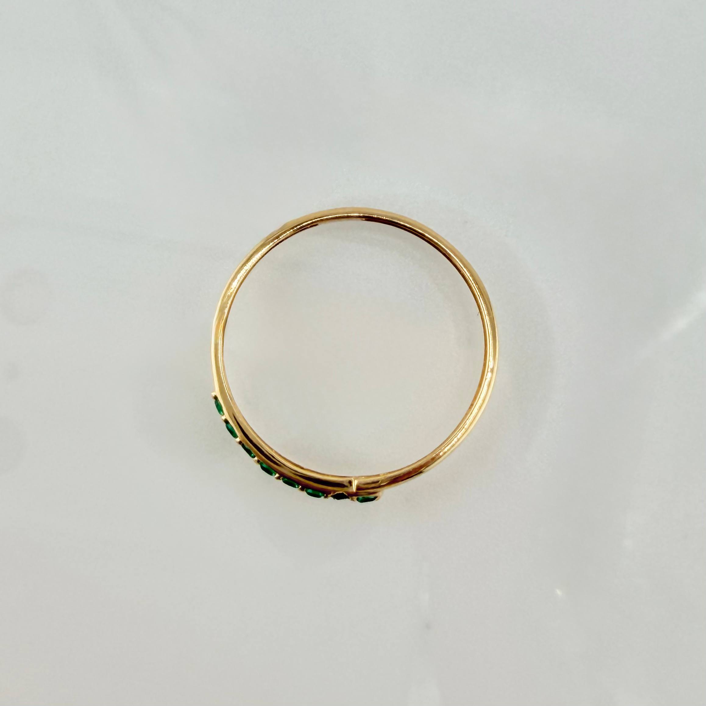 Anillo Carril Hueco 0.9gr / T6 1/4 / Oro Amarillo 18K