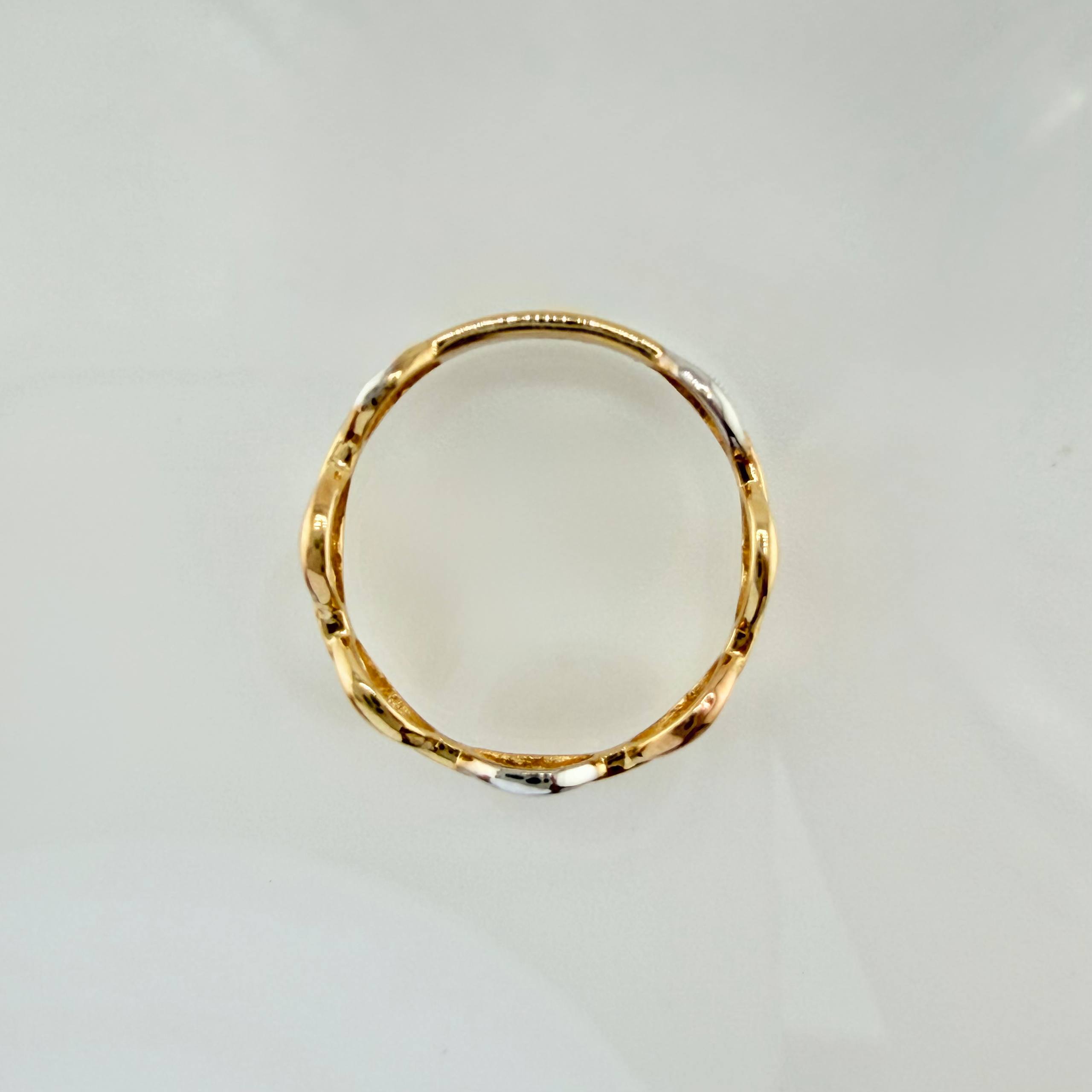 Anillo GC 1.6gr / T6 / Tres Oros 18K *
