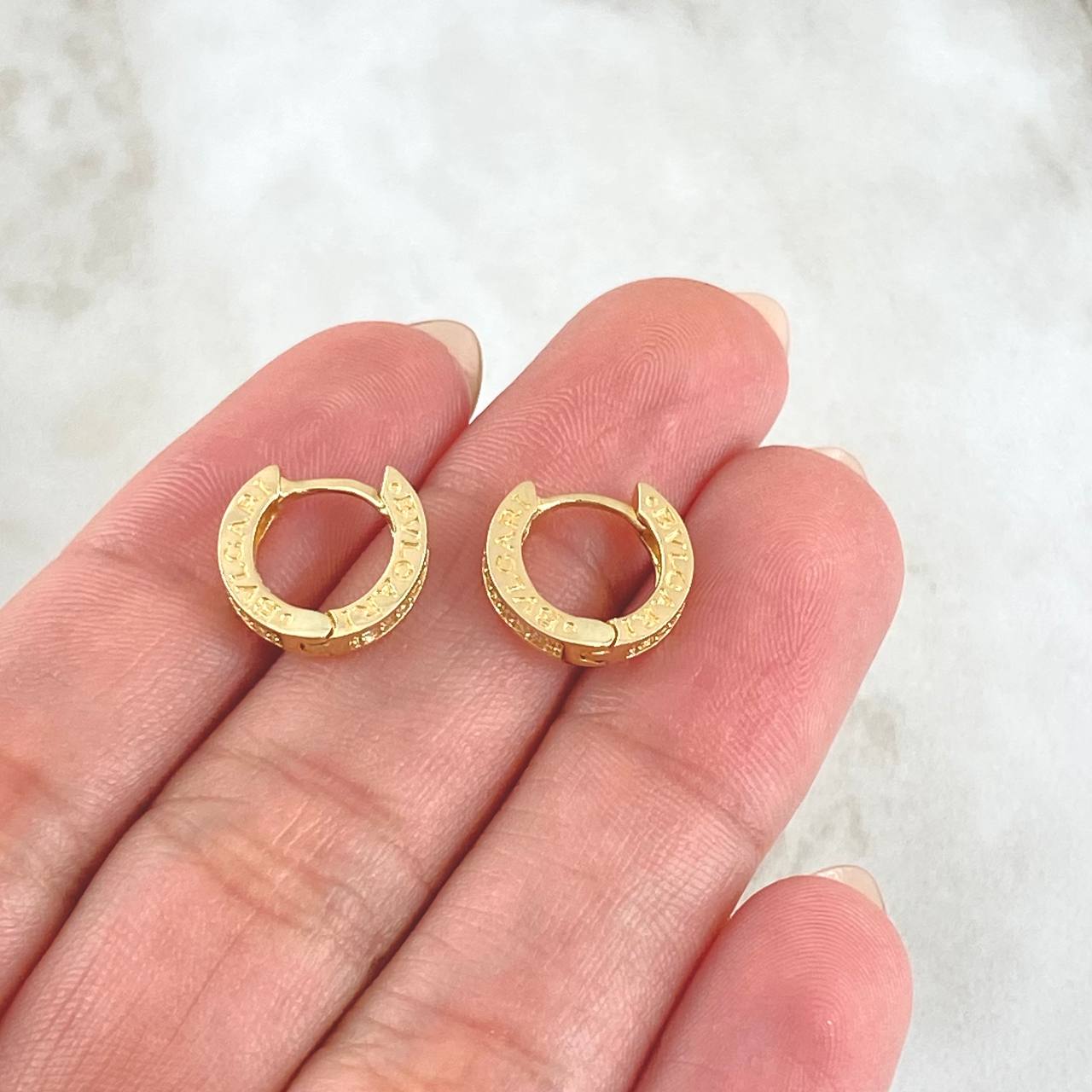 Candongas Rusticas 2.5gr / 1.2cm / Oro 18K