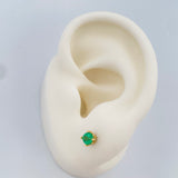 Topos Cuatro Garras Esmeralda 1gr / Oro Amarillo 18K &
