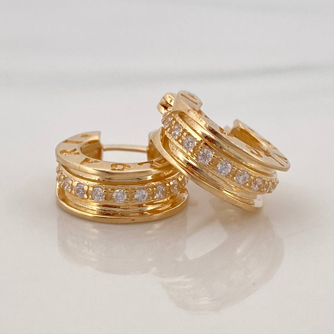 Candongas Bv 4.5 g / 1.5 cm Oro Amarillo 18K