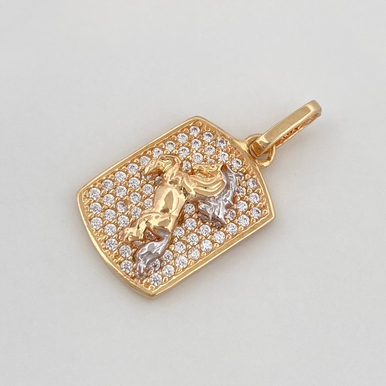 Dije Placa Caballo 2.3 g / 2 cm Dos Oros Amarillo Blanco 18K