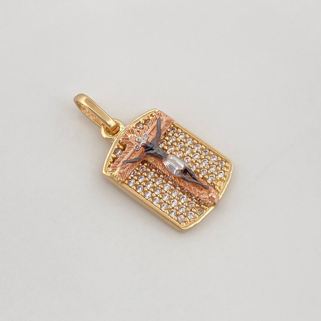 Dije Placa Cruz Cristo Milagroso De Buga 2.45 g / 2.3 cm Cuatro Oros 18K