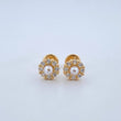 Topos Halo Perla 1.15gr / 7mm Circones Blancos Oro Amarillo 18K ©