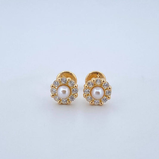 Topos Halo Flor Perla 1.4gr / 7mm / Circones Blancos Oro Amarillo 18K