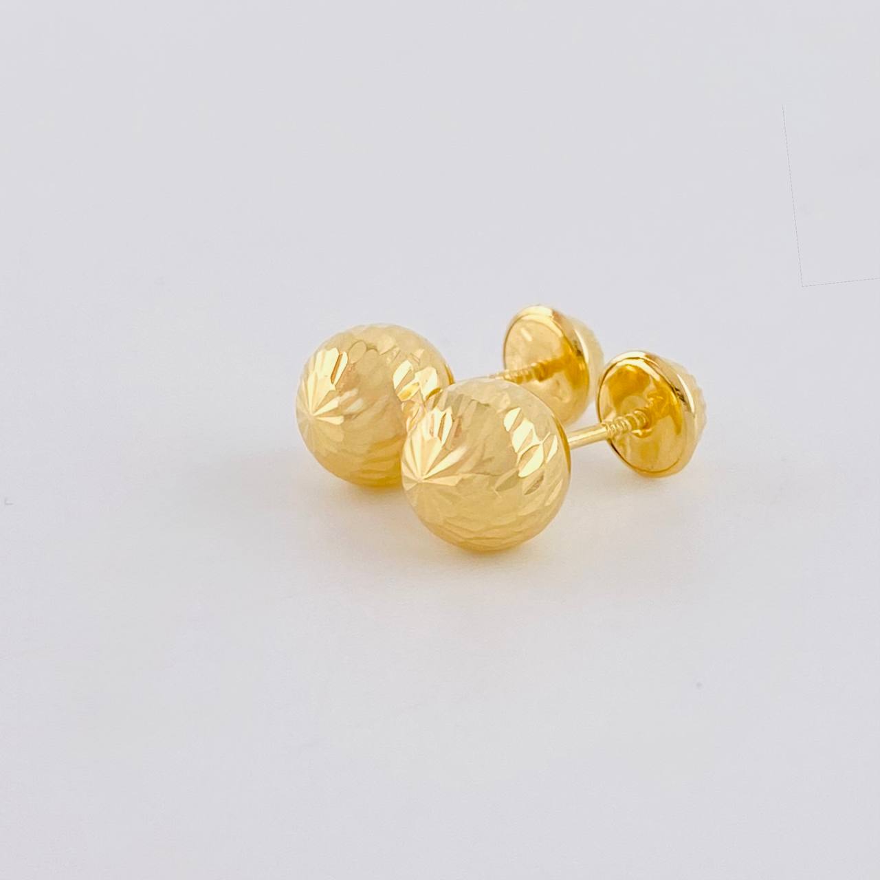Topos Bola Diamantada 0.9 g / 7 mm Oro Amarillo 18K