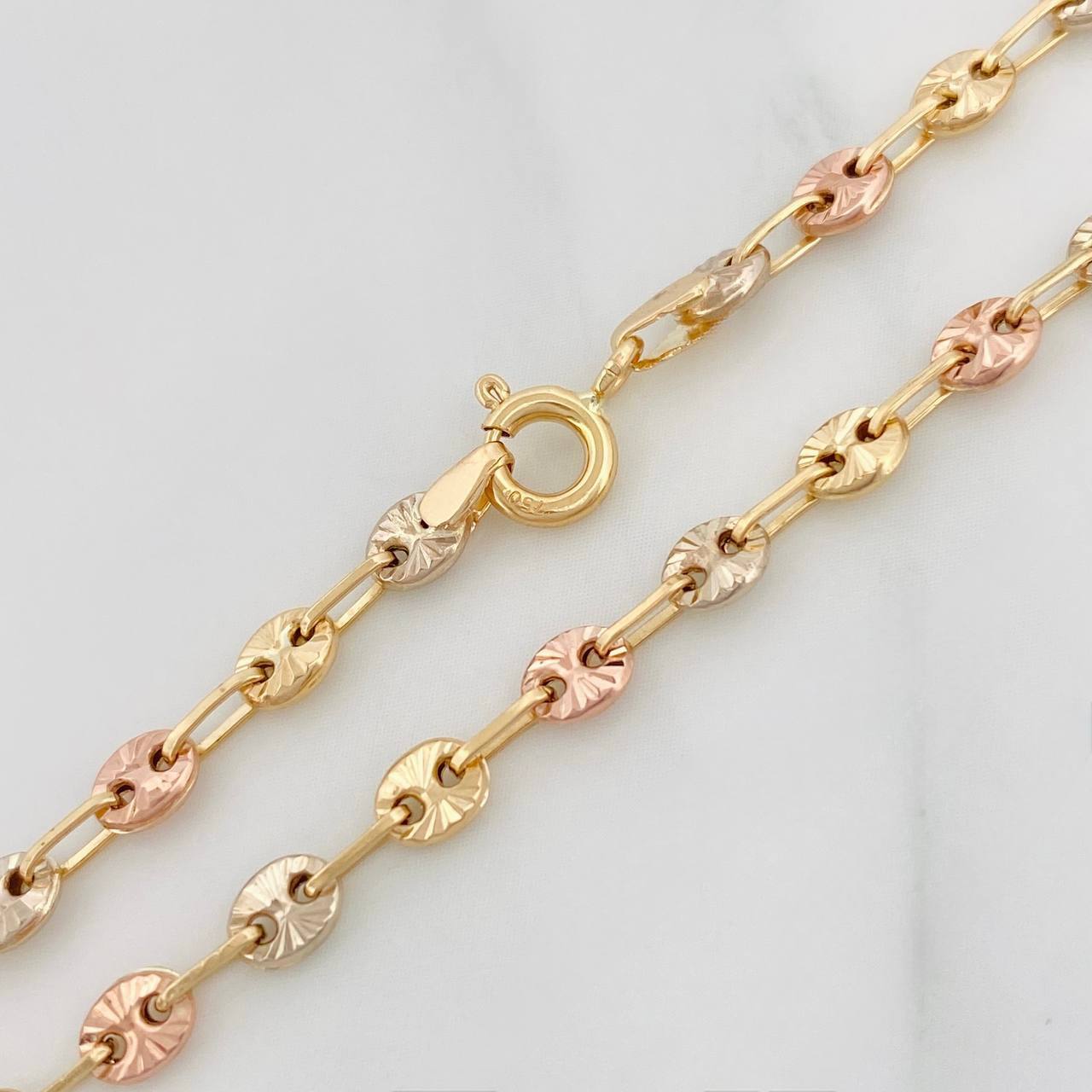 Pulso Gc Diamantado 2.8 g / 18 cm / 3.4 mm Tres Oros 18K