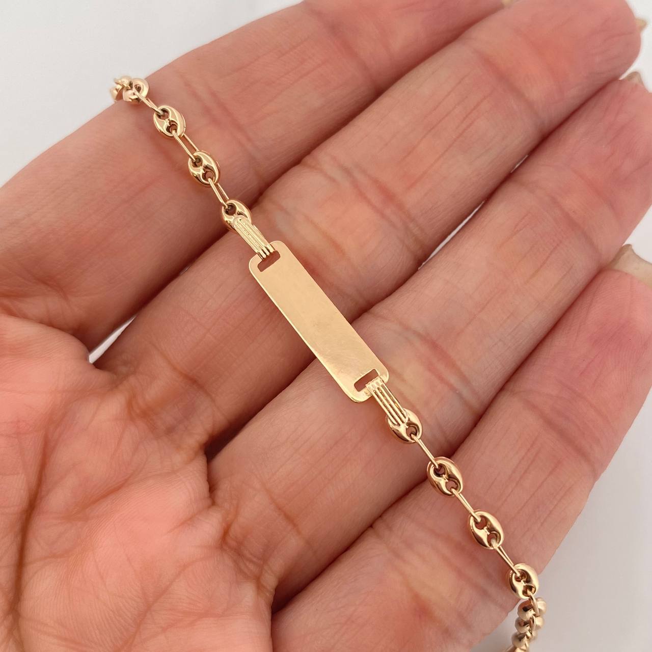 Pulso Bebé Placa Gc 1.5 g / 12.3 cm / 3.13 mm Oro Amarillo 18K