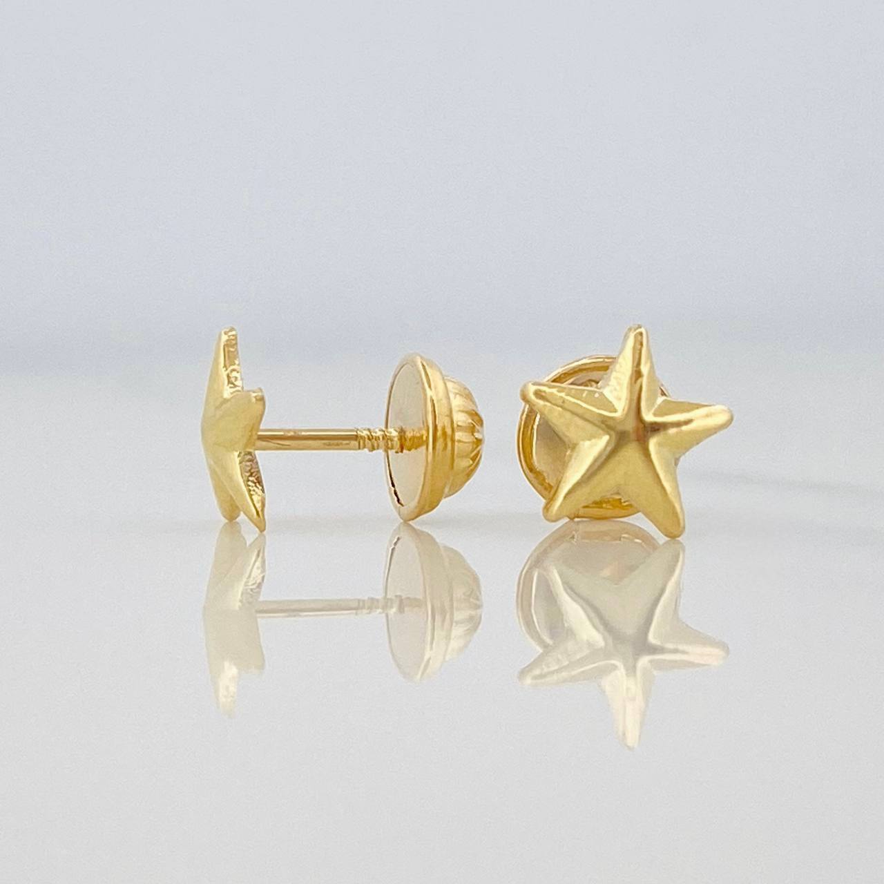 Topos Estrella De Mar 0.55 g / 7.1 mm Oro Amarillo 18K