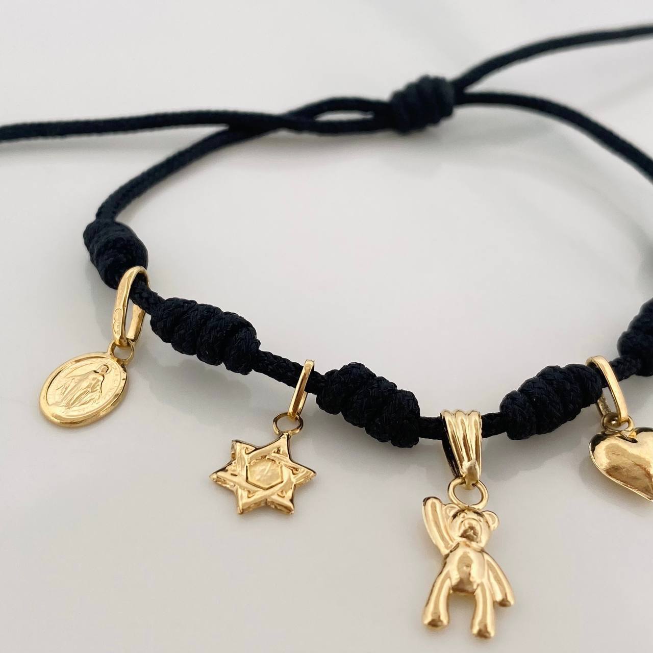 Pulsera Tejida Seis Nudos Oro Amarillo 18K