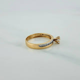 Anillo Solitario Churumbela 2.45gr / T5 1/2 / 2.4cm / Dos Oros Amarillo Blanco 18K $