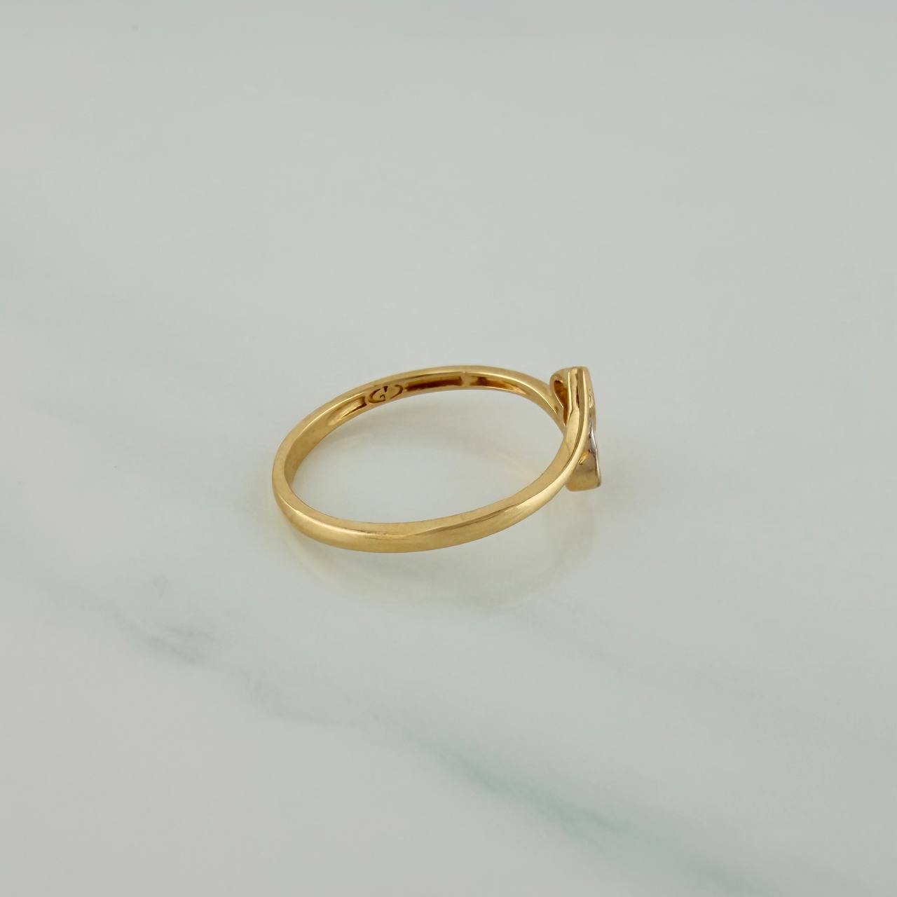 Anillo Corazon Doble 1.9gr / T7 / 2cm / Dos Oros Amarillo Blanco 18K $