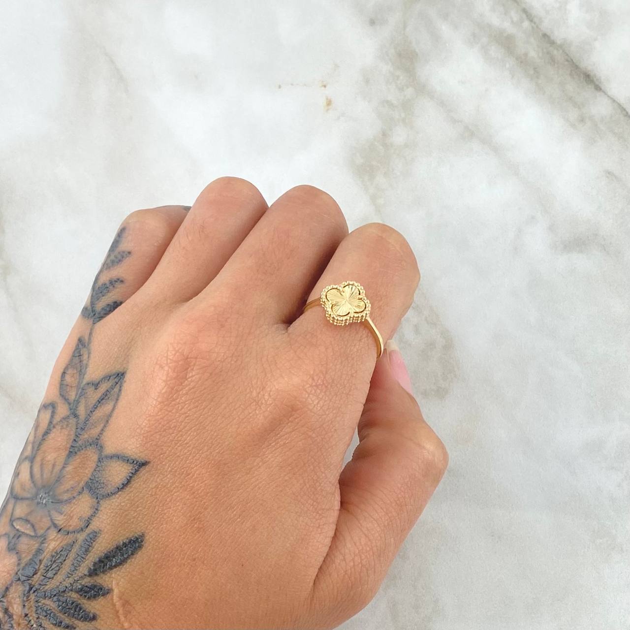 Anillo Trebol VCyA 2.3gr / T6 3/4 / Diamantado Punteado Oro Amarillo Nac.Esp. 18K